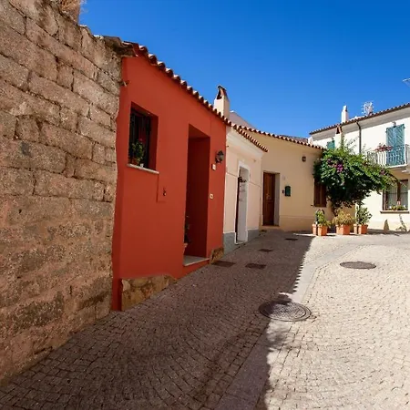 Genius Loci Cozy House With Garden In The Old Town Apartment